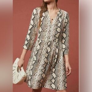 Anthropologie Maeve Juno Snake Print Brown Tan 3/4 Sleeve V-Neck Dress EUC Sz S